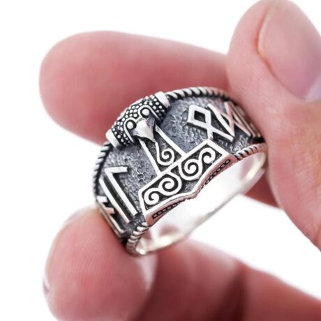 925-Sterling-Silver-Mjolnir-and-Hail-Odin-Runes-Ring-Viking-Ring-5_c46b08e1-ef10-4078-97b2-2d3da8598f3f