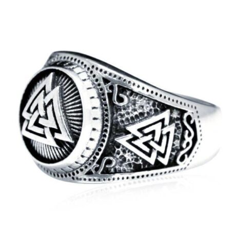 925-Sterling-Silver-Triple-Valknut-Signet-Ring-Viking-Ring-2_df180458-849b-4e56-96f0-7dd210313147