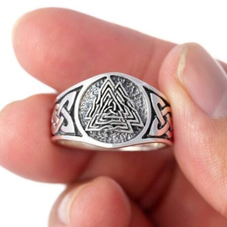 925-Sterling-Silver-Valknut-and-Knot-Work-Signet-Ring-Viking-Ring-5_fd75dc9e-ad6a-4d03-862c-908c5d1cece1