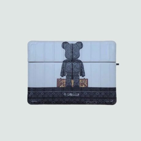 limited-airpods-case-brick-of-bear-black-149668